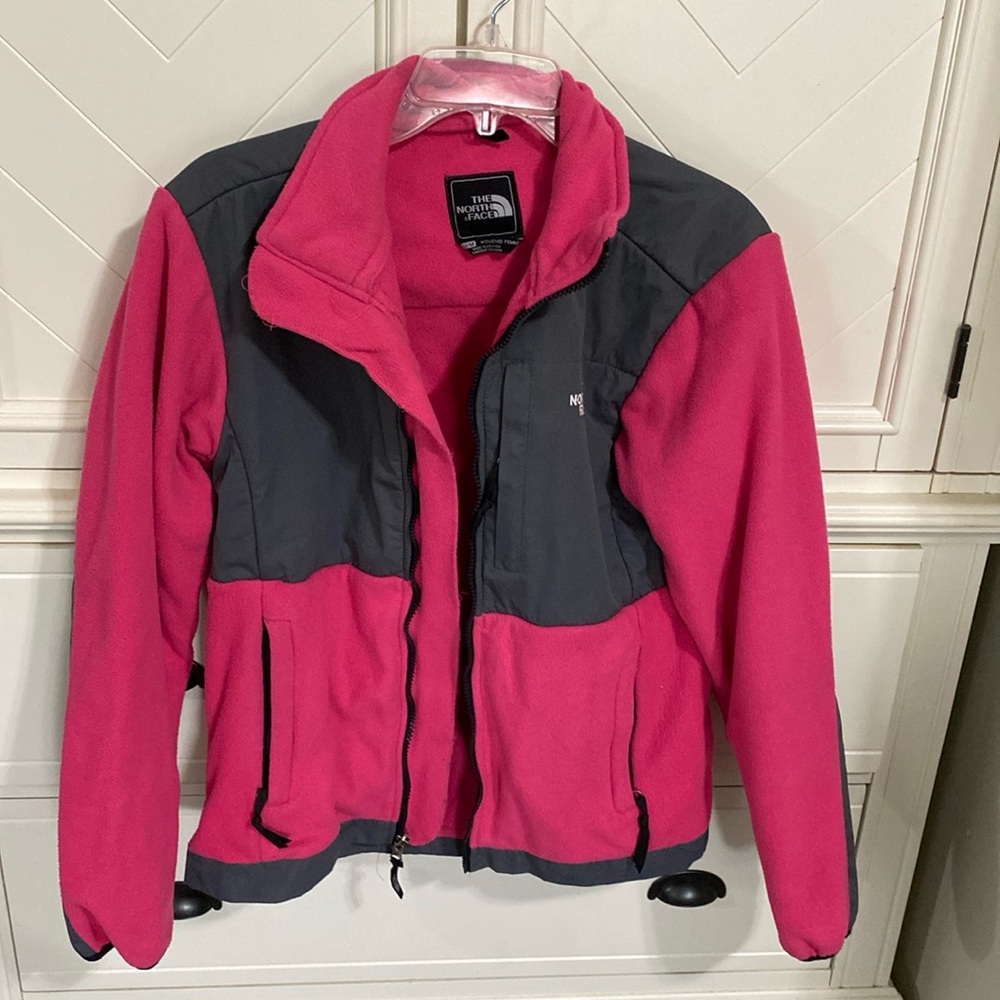 Women’s North Face Jacket